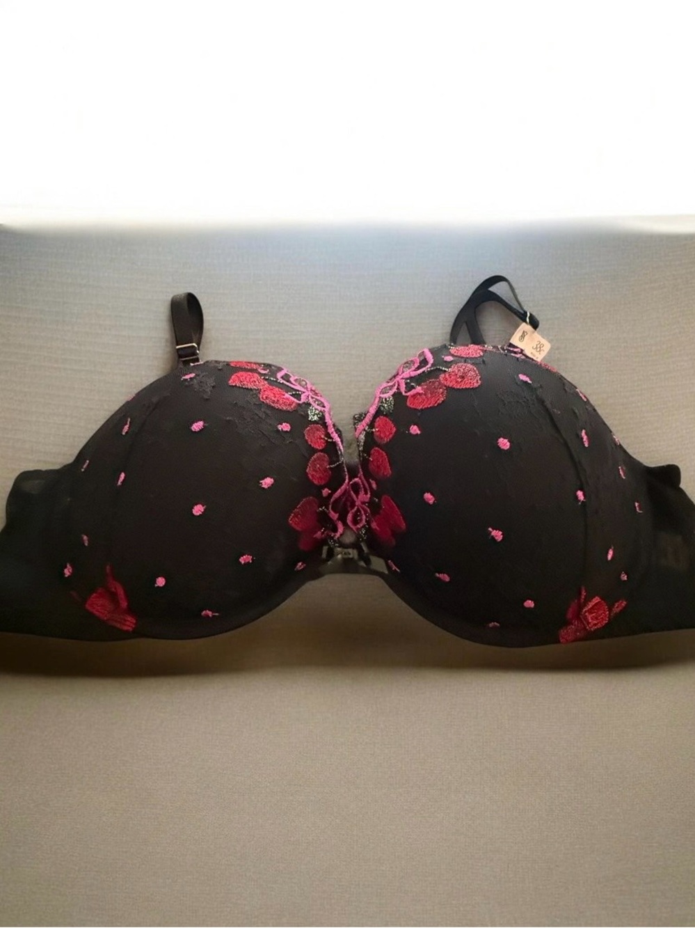 Victoria's Secret Very Sexy Push-Up Bra, Black and Pink, 38C